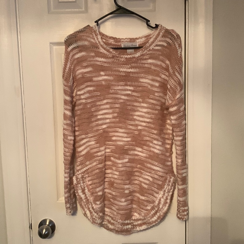 Fashion Avenue Orange & White Long sleeve Sweater Size S